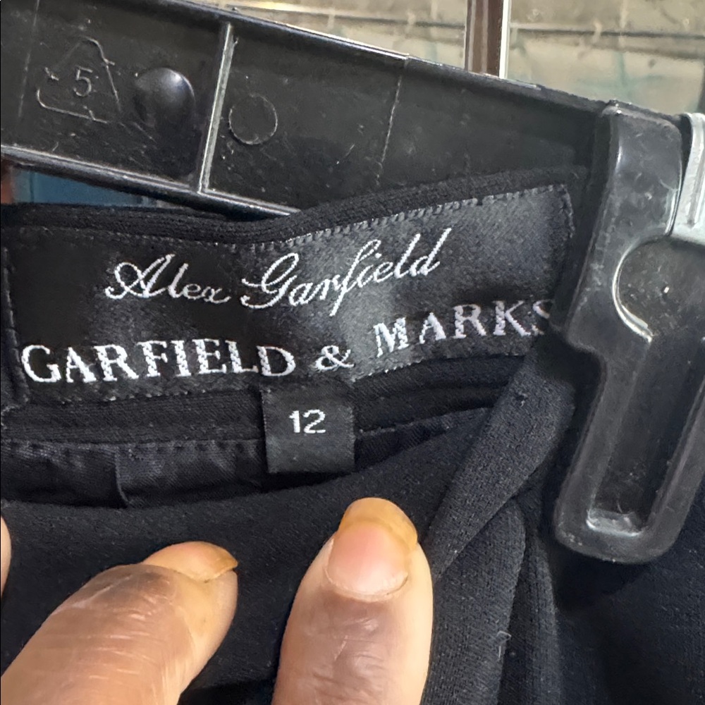 Garfield and marks skirt - Picture 3 of 4